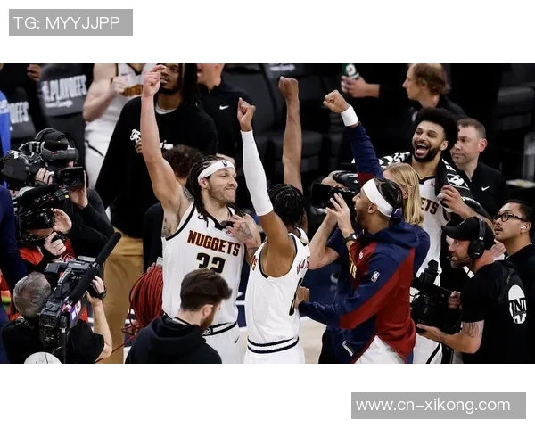 戈登今日扣篮表现引发约基奇疑惑他究竟何时完成了这精彩一扣