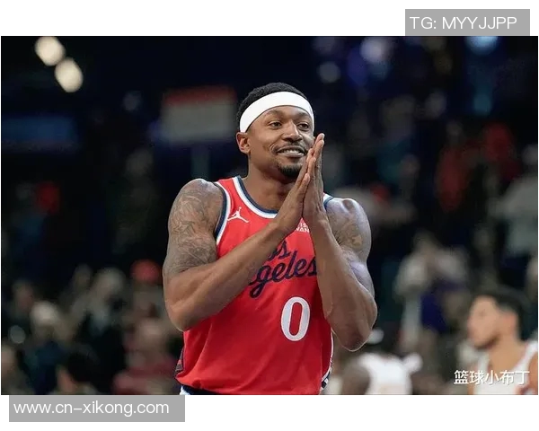 比尔遭遇伤病困扰休赛期膝盖手术本季上场时间受限情况堪忧